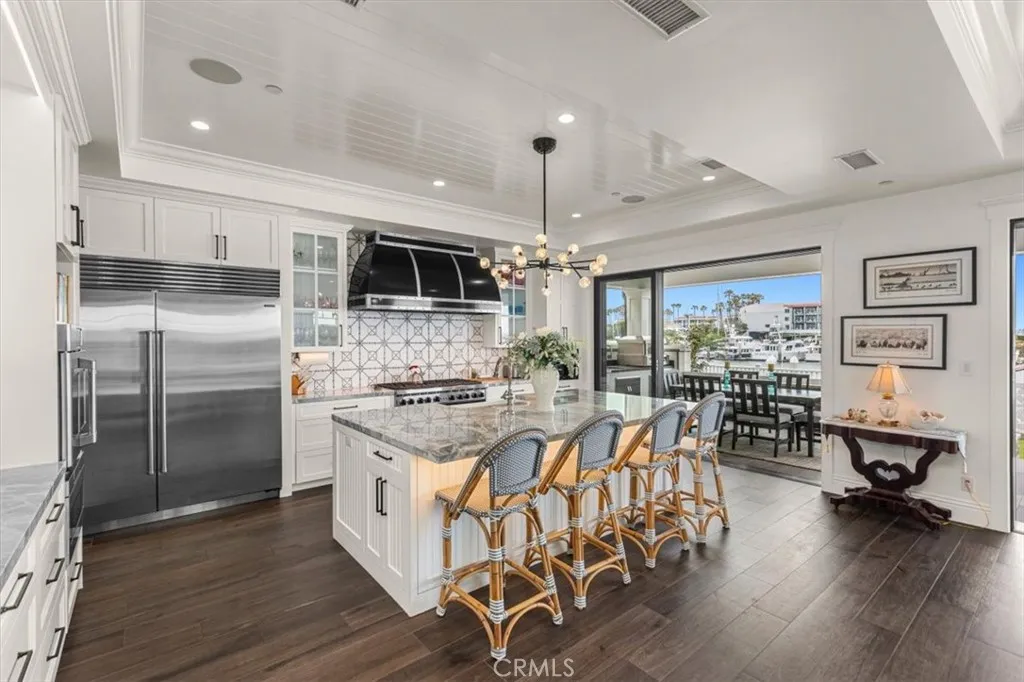 https://cdn.realtyfeed.com/cdn/127/306700556/bd692486a3aac7ccda23f59a03d7f667.webp