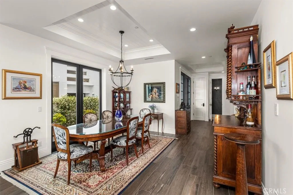 https://cdn.realtyfeed.com/cdn/127/306700556/c1d08217bd3344afc19334d1a5205901.webp