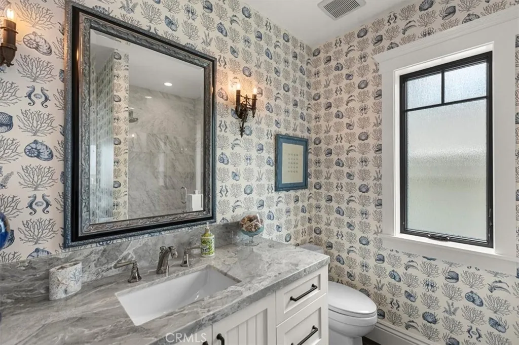 https://cdn.realtyfeed.com/cdn/127/306700556/ce266ec5ab6baf661fb05ab8c09f2a71.webp