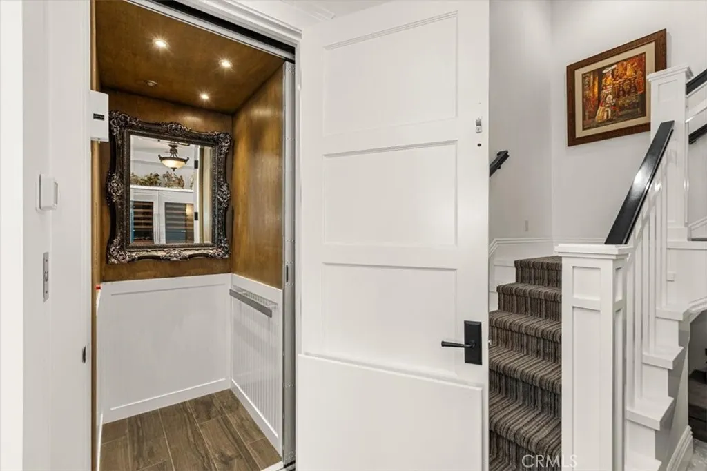 https://cdn.realtyfeed.com/cdn/127/306700556/cefa61e582cb8e6cd615efccdeb54fbe.webp
