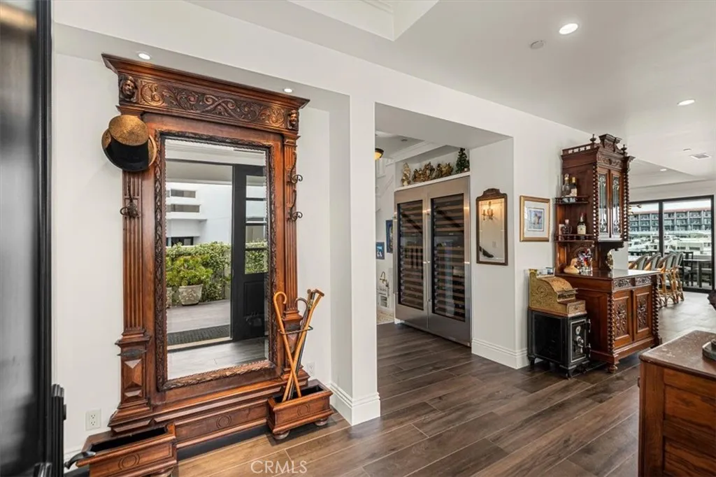 https://cdn.realtyfeed.com/cdn/127/306700556/e34228f9c9cdc32946461243a66b0343.webp