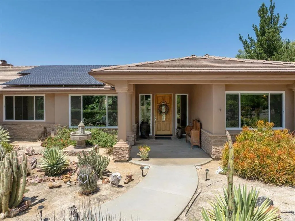 https://cdn.realtyfeed.com/cdn/127/306700625/7f0cdce9bbd849e0594a09a2df2d9da5.webp