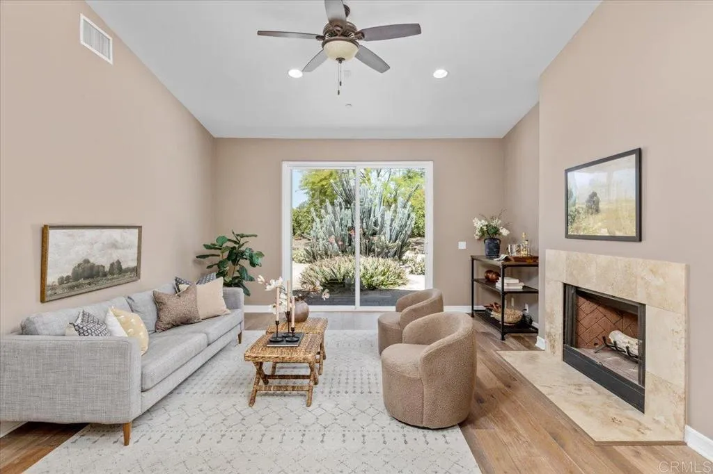 https://cdn.realtyfeed.com/cdn/127/306700625/cf74aa3a04dcfa664c28970587c54a7d.webp