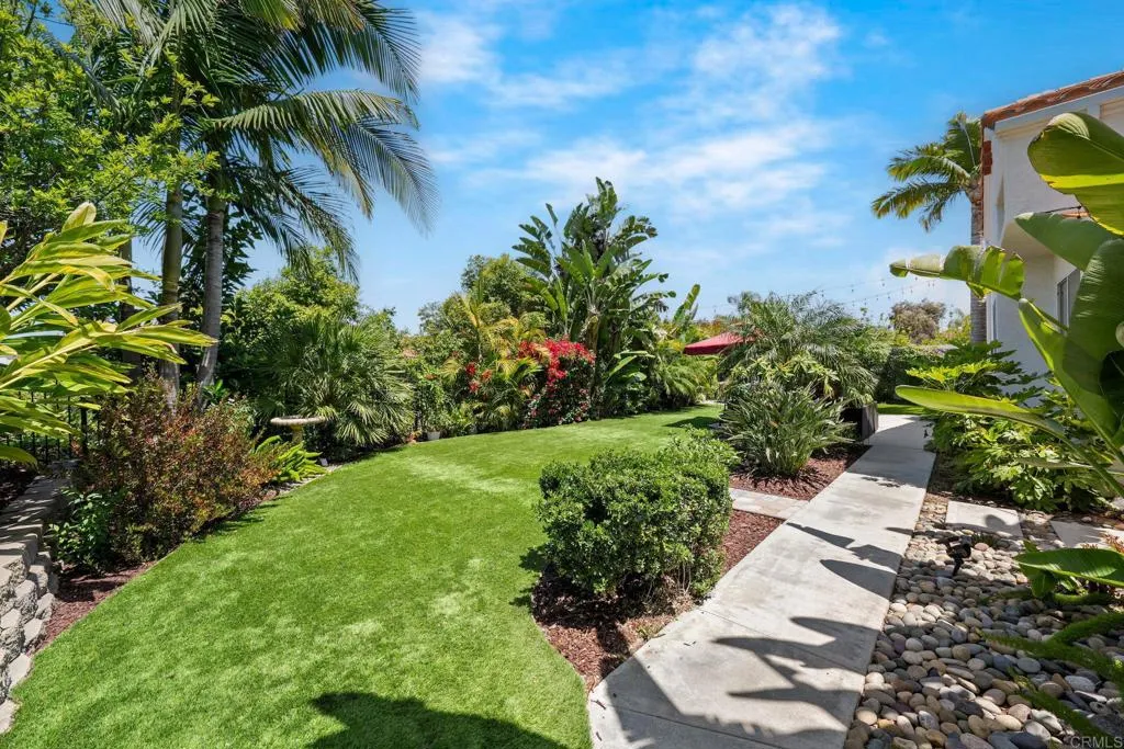 https://cdn.realtyfeed.com/cdn/127/306700636/1b4a8a5b343f6abd28e5bab6ce76aaf5.webp