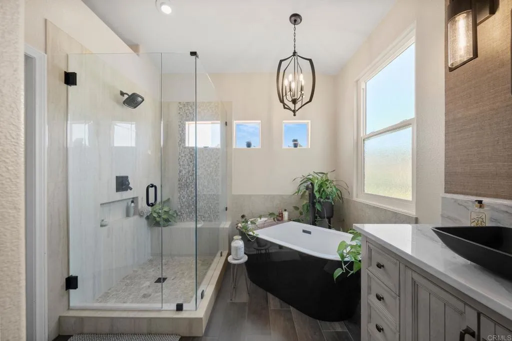 https://cdn.realtyfeed.com/cdn/127/306700636/aff3ee224f19f8ccd57141202bba62fa.webp