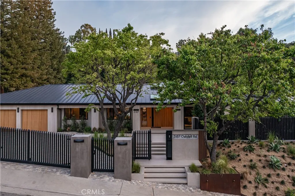 3187 Oakdell Rd, Studio City, CA, 91604