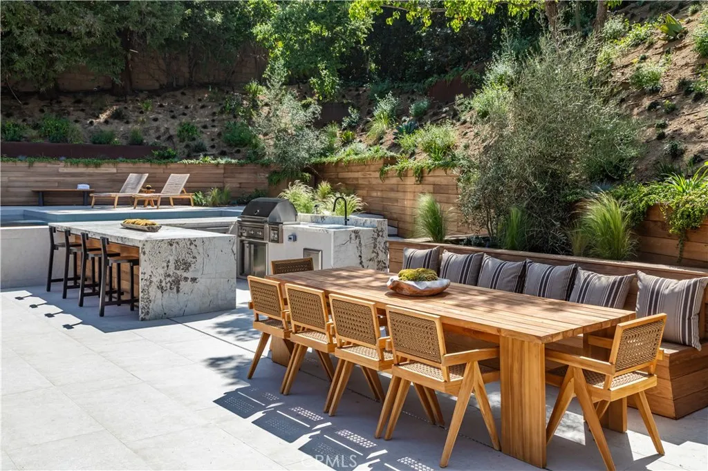 3187 Oakdell Rd, Studio City, CA, 91604