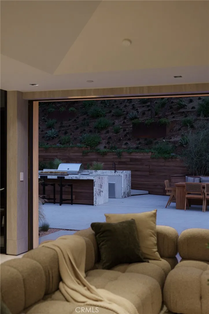 3187 Oakdell Rd, Studio City, CA, 91604