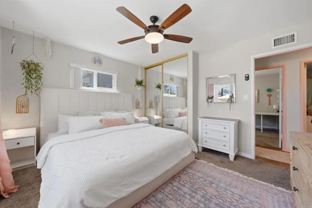 https://cdn.realtyfeed.com/cdn/127/306700670/32a06f8c54cdbc2e185276b080aa2254.webp