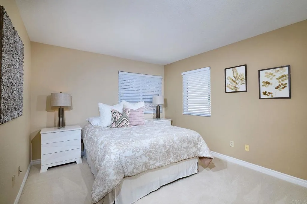 https://cdn.realtyfeed.com/cdn/127/306700692/2392fe3d41fc3208a81e70000e8bae05.webp