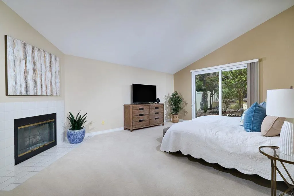 https://cdn.realtyfeed.com/cdn/127/306700692/3f93a6fc573178a9ab1553993be9590f.webp