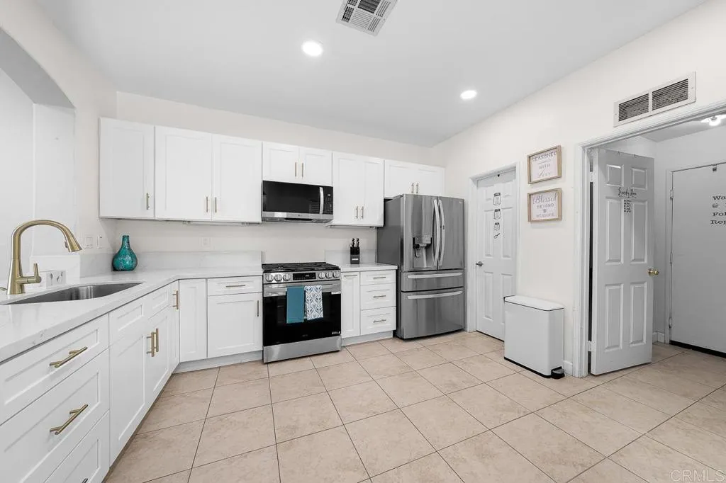 Photo #6: PTP2603031 Listing: Photo #6