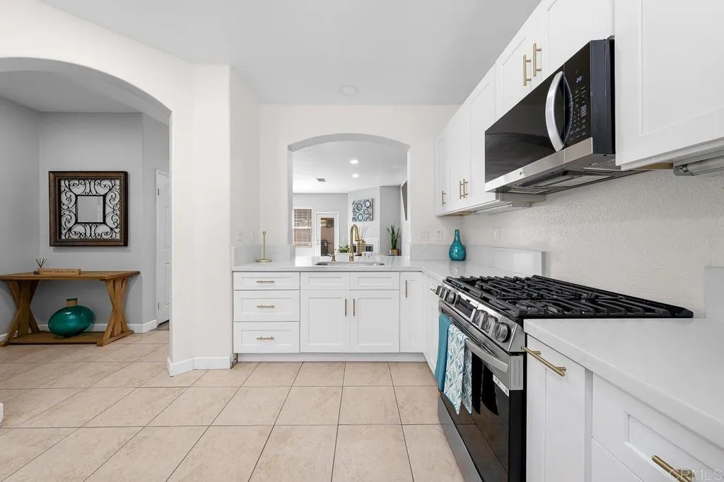 Photo #8: PTP2603031 Listing: Photo #8