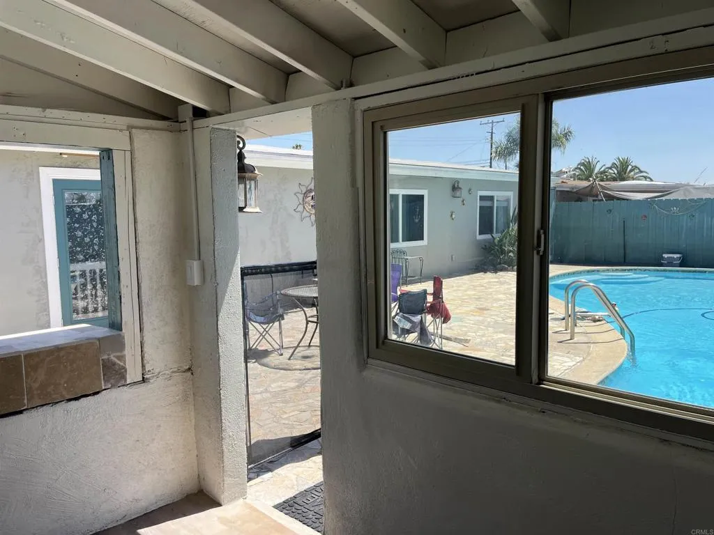 https://cdn.realtyfeed.com/cdn/127/306700718/318f2c6a7933ec3d86f6c392fb6e2c58.webp