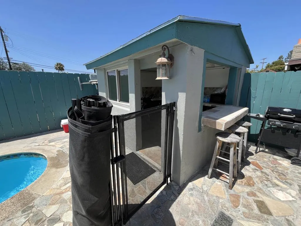 https://cdn.realtyfeed.com/cdn/127/306700718/394cf6792cc8185b55965d453e72d8f6.webp