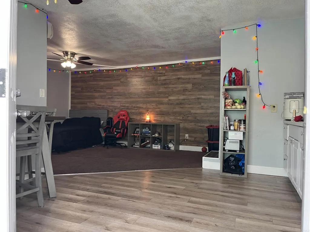 https://cdn.realtyfeed.com/cdn/127/306700718/4816c4b1a24bc7172ca6126457e6e3e5.webp