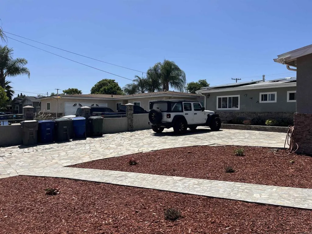 https://cdn.realtyfeed.com/cdn/127/306700718/7aa278d8aa064996ec55e4f433ded268.webp
