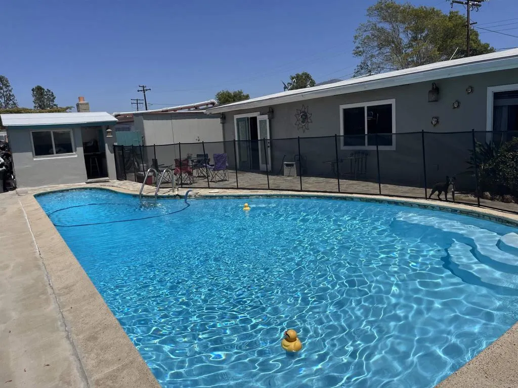 https://cdn.realtyfeed.com/cdn/127/306700718/a39dff709be77a521793be1ae906d0d7.webp