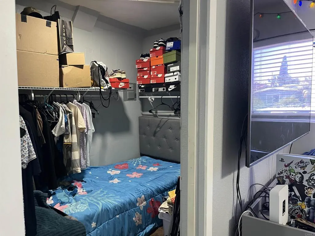 https://cdn.realtyfeed.com/cdn/127/306700718/aca30fc3f6b477487cbcca10b3ff564d.webp