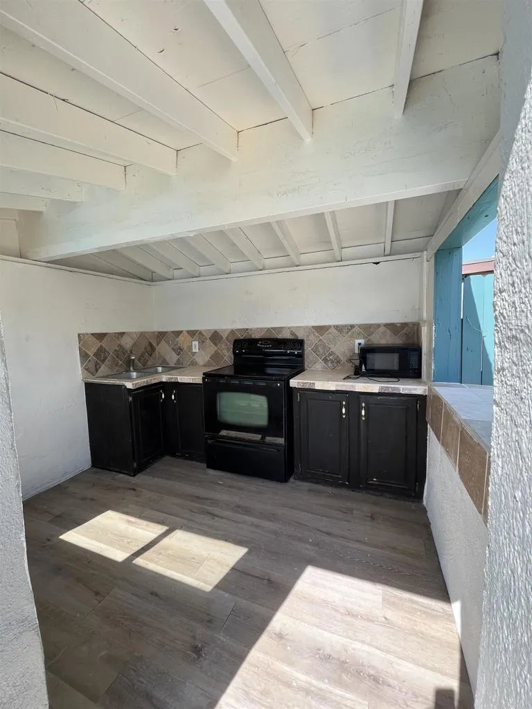 https://cdn.realtyfeed.com/cdn/127/306700718/d5188d06cab35279201f5488020c5653.webp