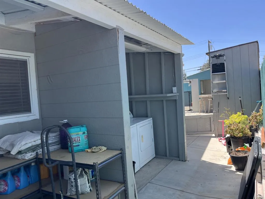 https://cdn.realtyfeed.com/cdn/127/306700718/efdefa27828629a76bcb47895074b006.webp