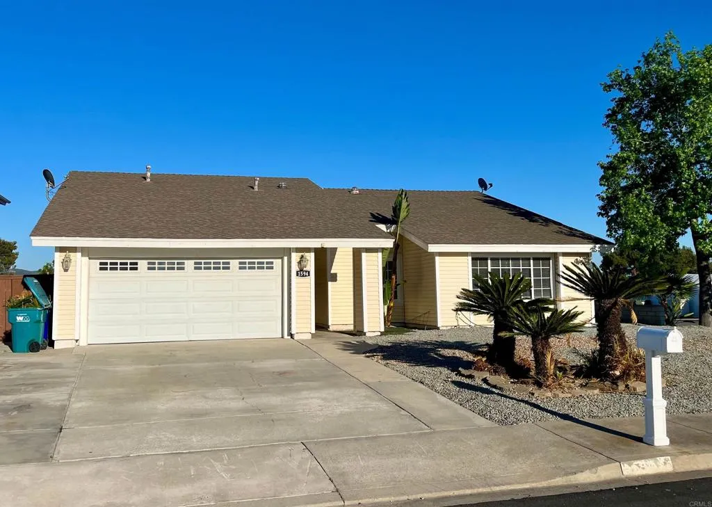 20721 Roseton, Lakewood, CA, 90715