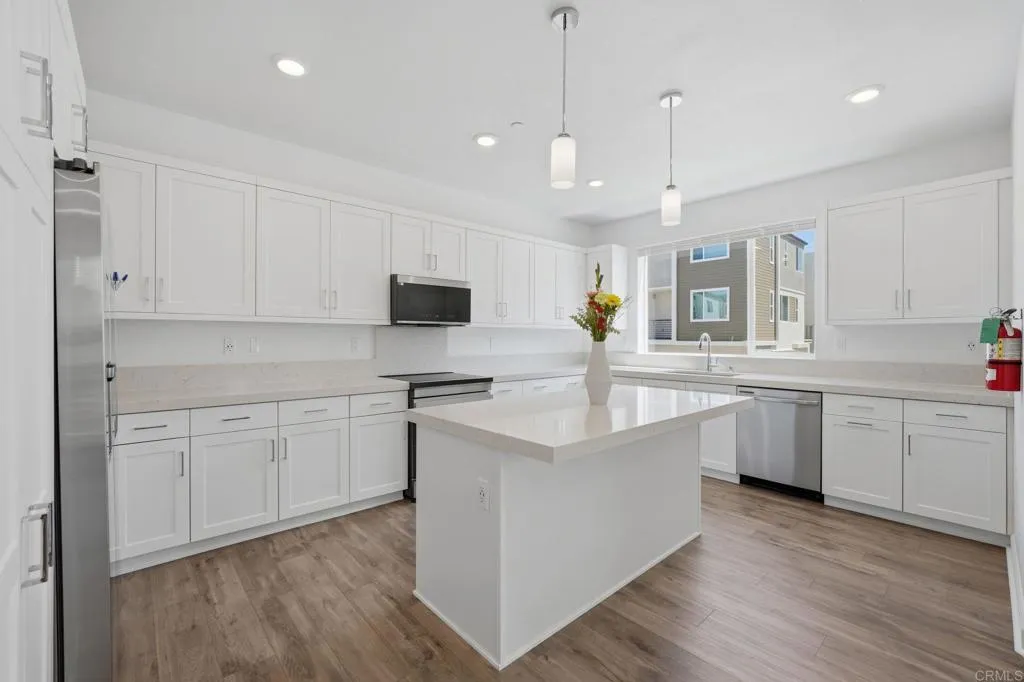 Photo #12: PTP2603033 Listing: Photo #12