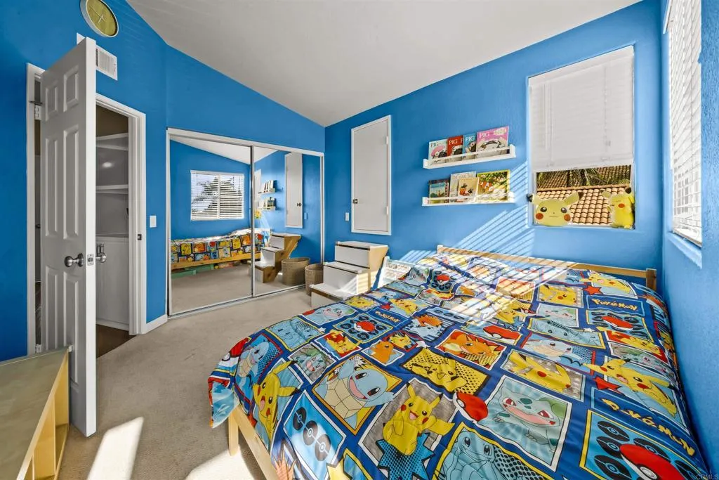 https://cdn.realtyfeed.com/cdn/127/306700784/a1aaf5198eb5c3fd200700c98f54fe72.webp