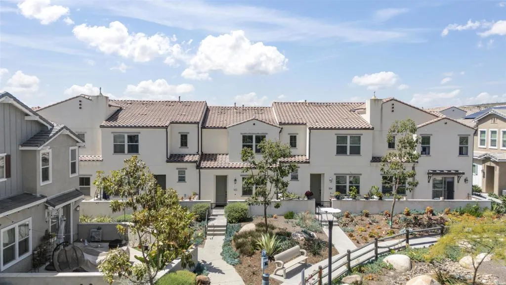 Photo #1: PTP2603034 Listing: Photo #1
