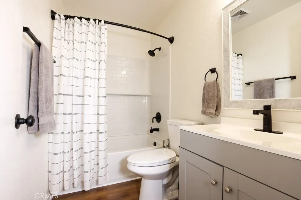 https://cdn.realtyfeed.com/cdn/127/306700789/9454a0589e65a488a935544e321a5cb5.webp