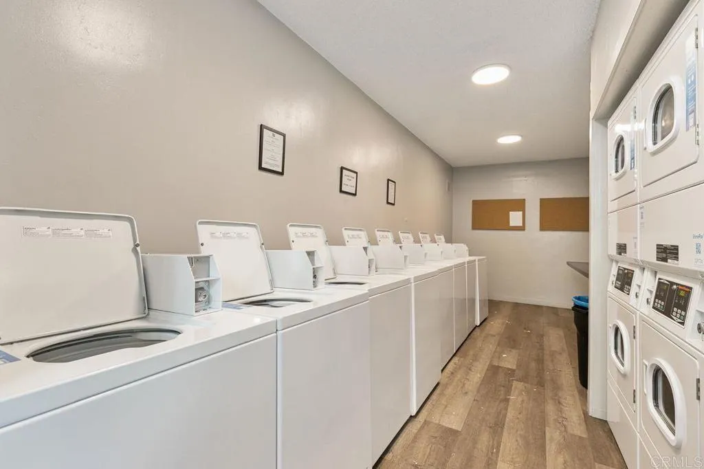 https://cdn.realtyfeed.com/cdn/127/306700802/c50cf56858f25ecd665287eff88514da.webp