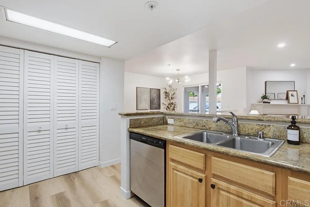 Photo #12: NDP2603895 Listing: Photo #12