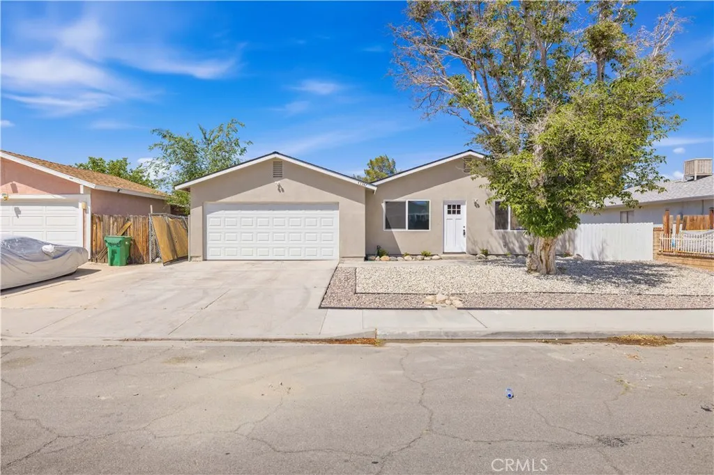 Lancaster, CA 93536