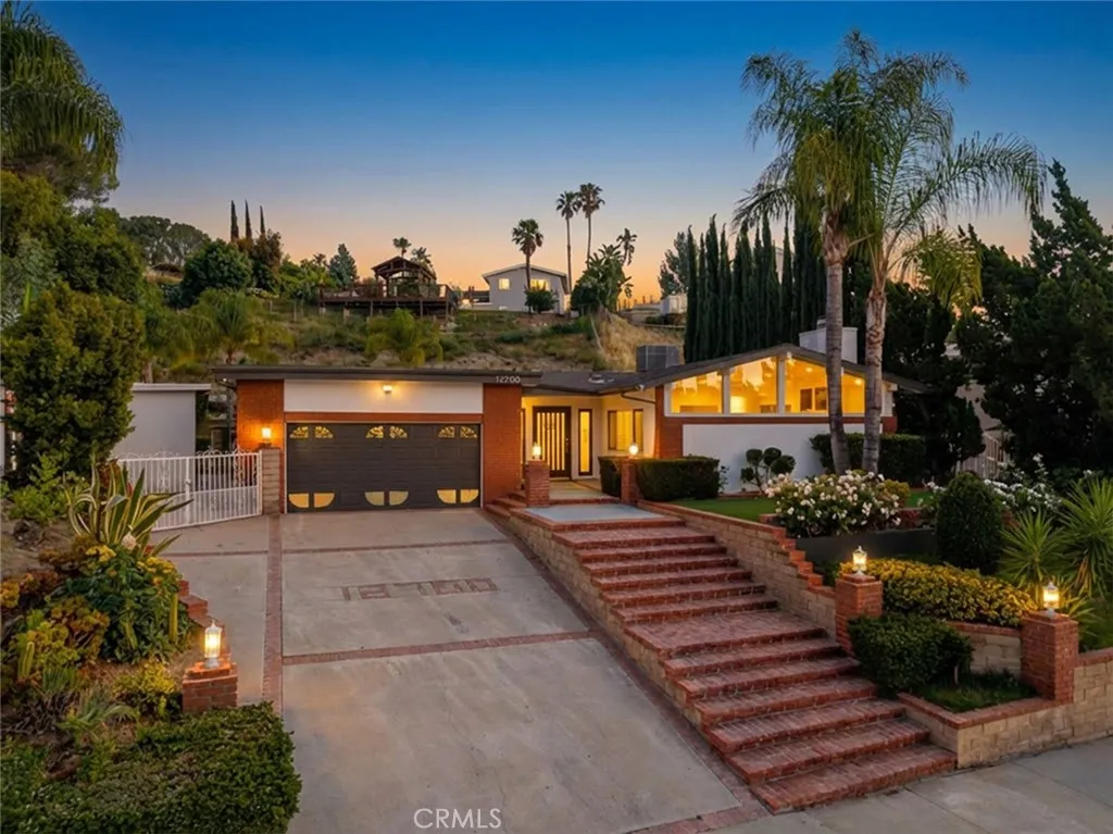 Granada Hills, CA 91344
