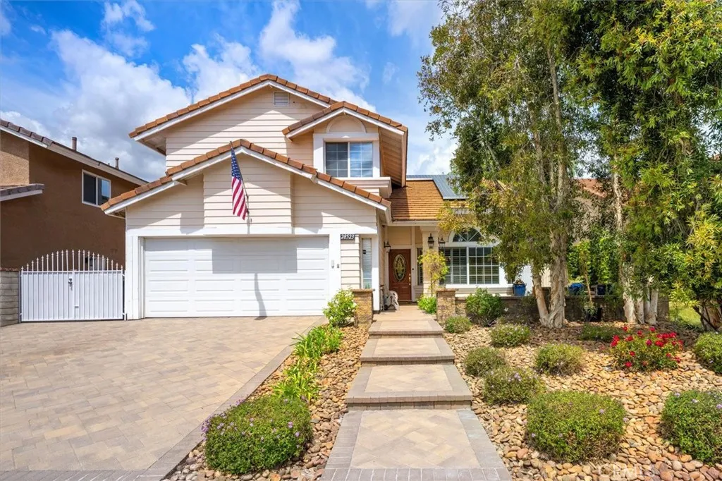 Saugus, CA 91390