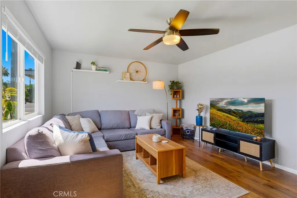 https://cdn.realtyfeed.com/cdn/127/306700858/7c13054da0aecc8b9a4932b0a27c36fe.webp