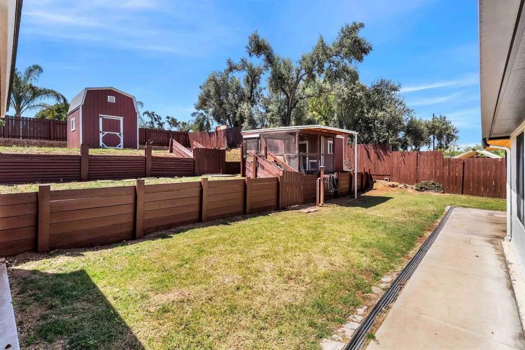 https://cdn.realtyfeed.com/cdn/127/306700889/0edb6c001b88fdf738d9f9ac28feb8ba.webp