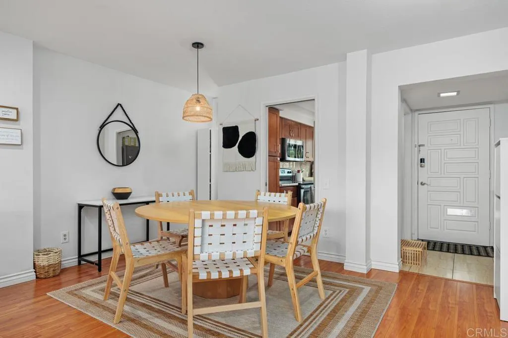 Photo #4: NDP2603903 Listing: Photo #4