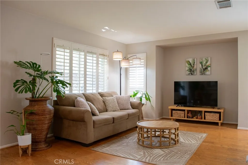 Photo #8: SR26084336 Listing: Photo #8