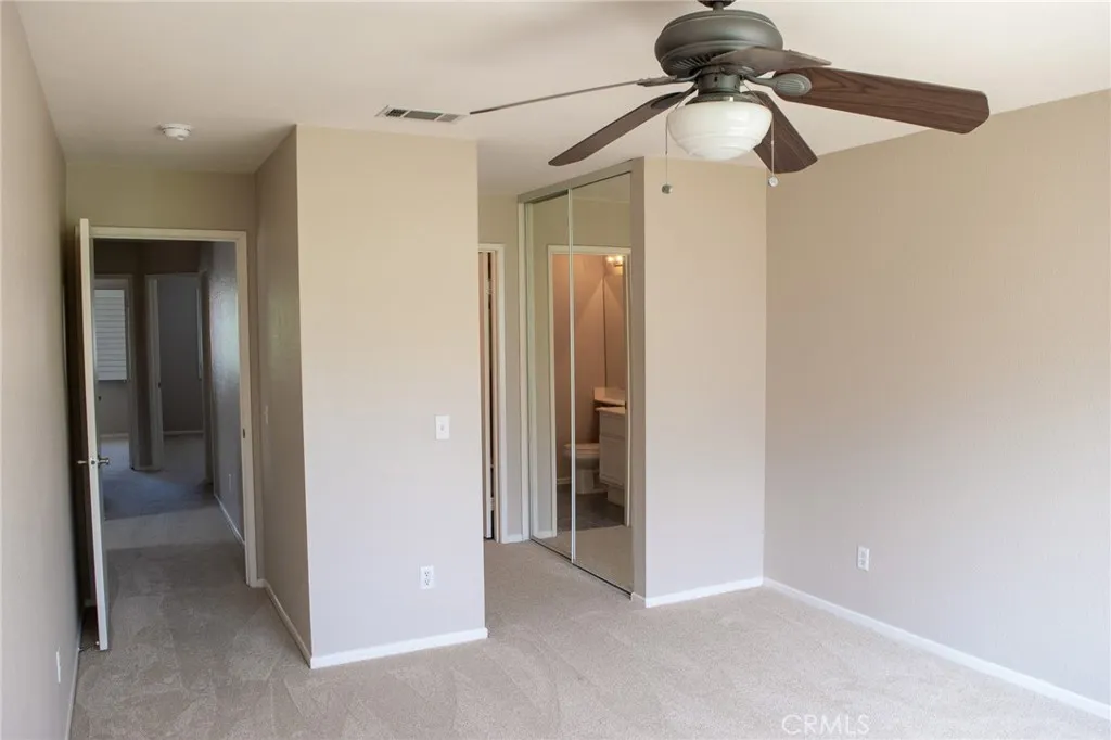 https://cdn.realtyfeed.com/cdn/127/306700934/5f9fd6dd2fbce62f30bec50a414f609e.webp