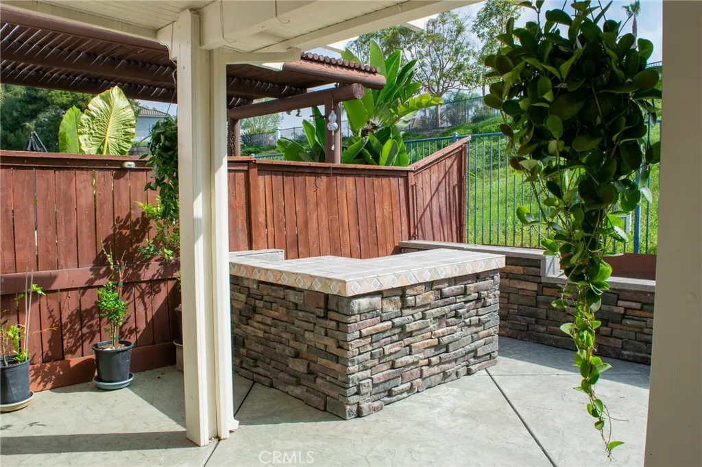 https://cdn.realtyfeed.com/cdn/127/306700934/cd603de06b8d91b584fce08ba063f16b.webp