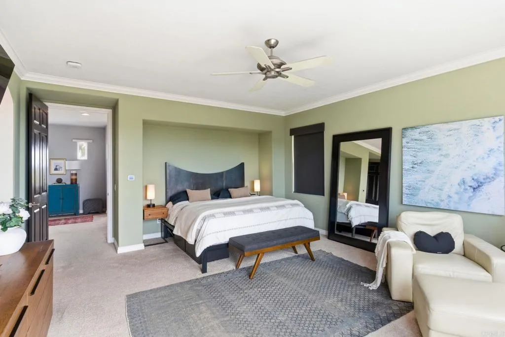 https://cdn.realtyfeed.com/cdn/127/306700941/6220b62dc2e3322872612a0949fbe248.webp