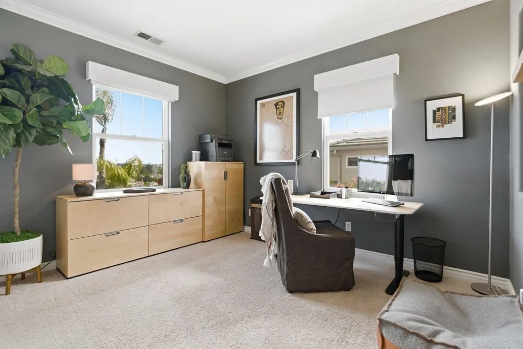 https://cdn.realtyfeed.com/cdn/127/306700941/6638db1537a70f16f3bc9296ec90add5.webp
