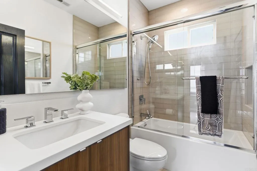 https://cdn.realtyfeed.com/cdn/127/306700941/c7dd8f879047552ac220a88fdf59be98.webp