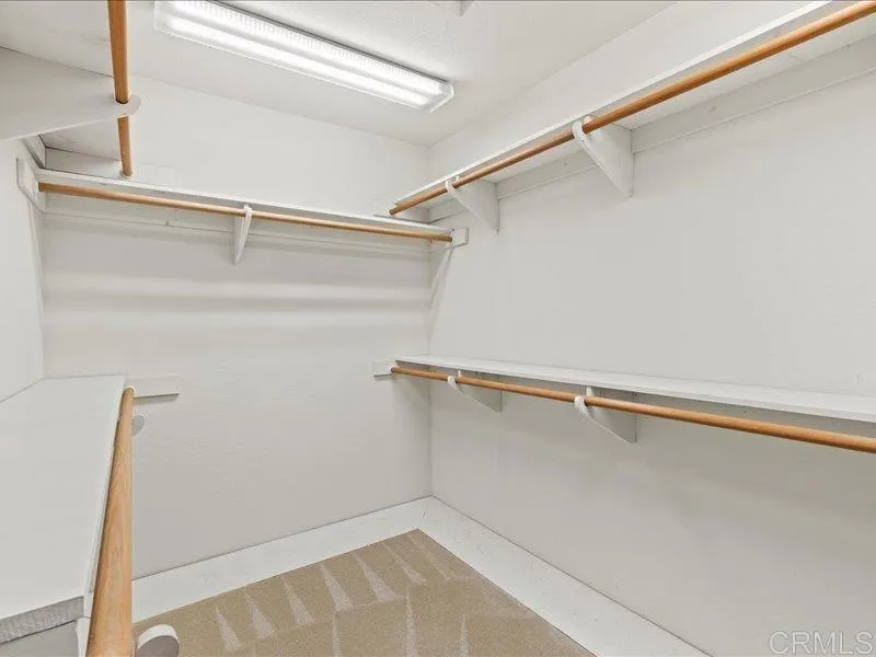 https://cdn.realtyfeed.com/cdn/127/306700991/177dd8b072738d527137bc071f6c6460.webp