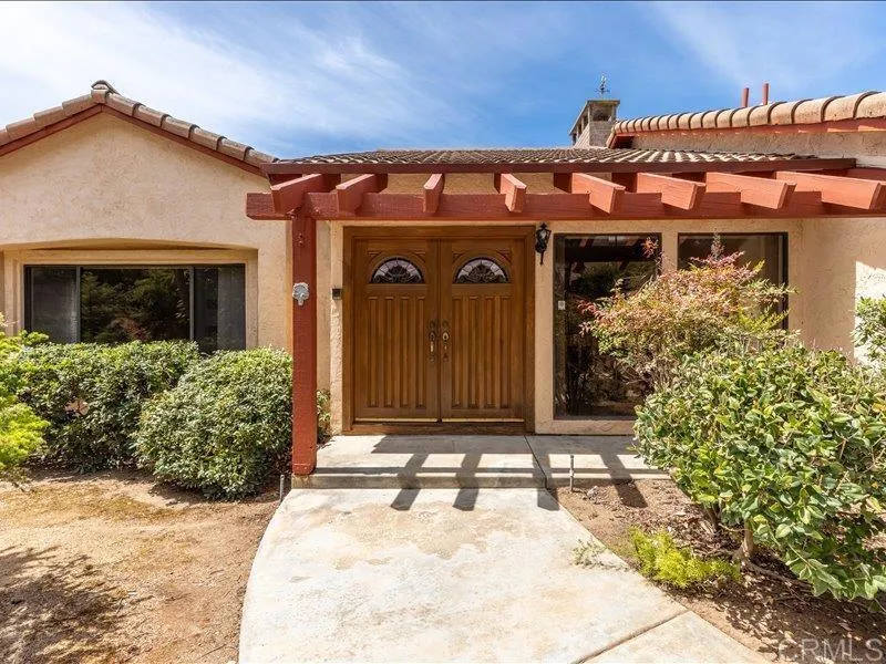 https://cdn.realtyfeed.com/cdn/127/306700991/5c1f95cf2050416d160802495963e5fb.webp