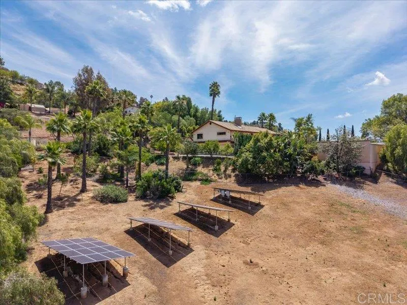 https://cdn.realtyfeed.com/cdn/127/306700991/d1a5b1523e1eca3f7d78514d2191b0e5.webp