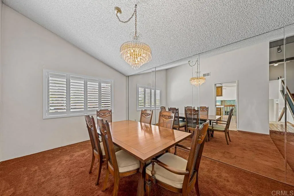 https://cdn.realtyfeed.com/cdn/127/306700996/37af0e103f3039a17b01f4eb42bcdb0c.webp