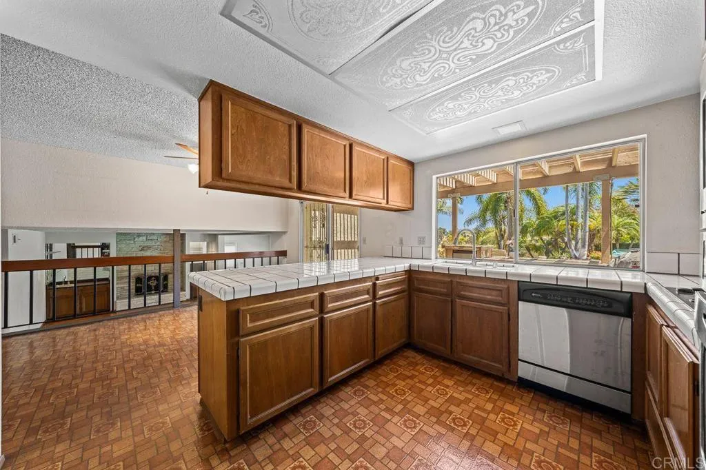 https://cdn.realtyfeed.com/cdn/127/306700996/7bfef50c70097a4d9820f2d626d20707.webp