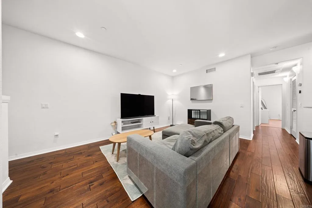 Photo #7: PTP2603041 Listing: Photo #7